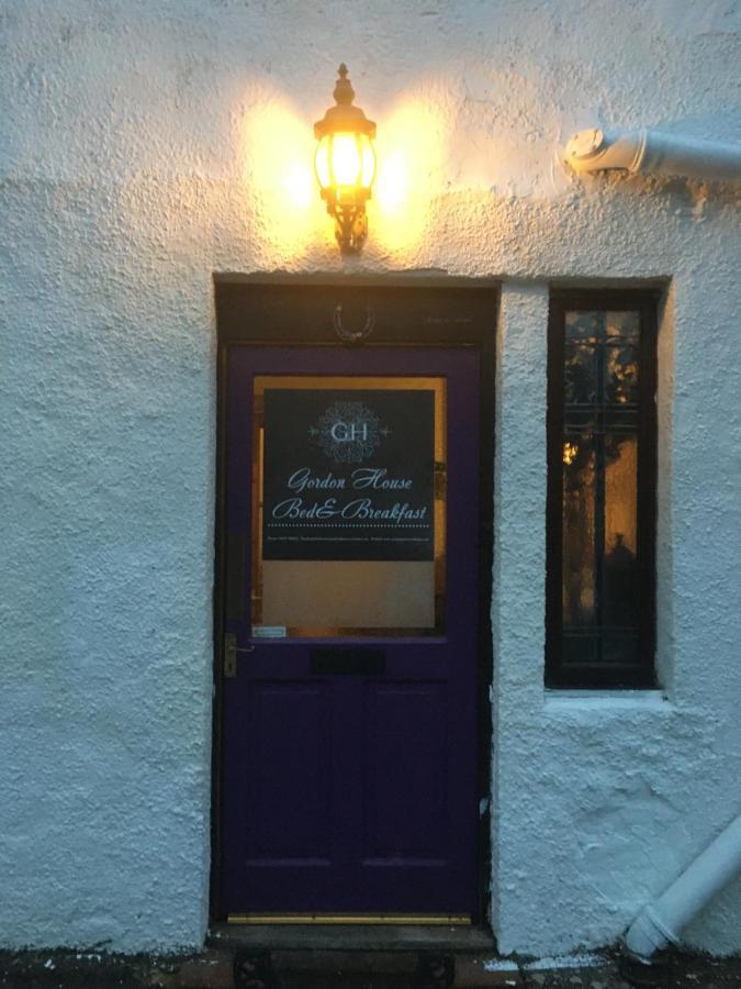 トミントゥール Gordon House Bed & Breakfast エクステリア 写真